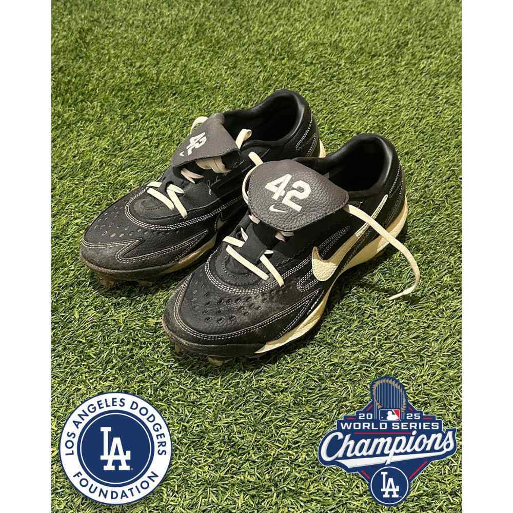 Will Smith Game-Worn Cleats, 2026 Jackie Robinson Day, Catching
