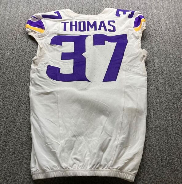 Dublin Games - Vikings Tavierre Thomas Game Worn Jersey (9/28/2025) Size...