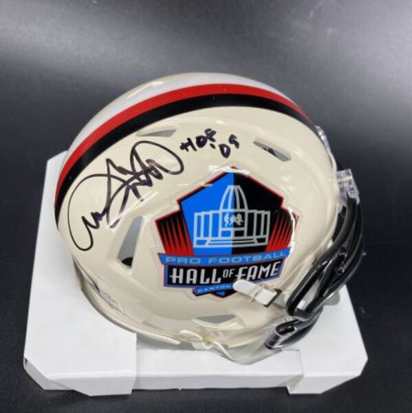 HOF - Patriots Andre Tippett Signed HOF Retro Mini Helmet