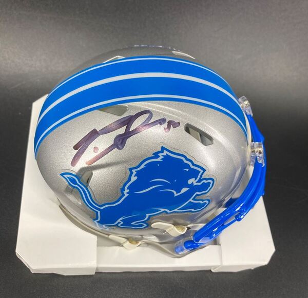 Lions - Penei Sewel Signed Mini Helmet