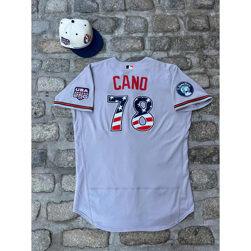 Game-Used or Autographed All auctions | MLB Auctions