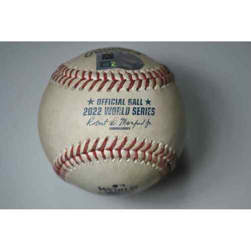 Kyle Schwarber 99枚限定　直筆サイン　MLB auto Kyle Schwarber Autographed Baseball | MLB Auctions