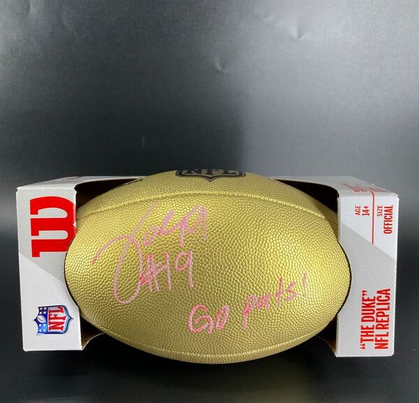 NFL - Patriots Joe Milton Signed Gold Composite Football