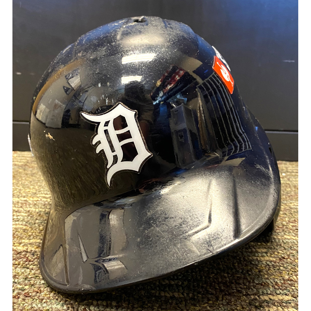 detroit tigers motorcycle helmet Lions Riddell SpeedFlex Upgrade your memorabilia collection with the ultimate Detroit Tigers keepsake Detroit Tigers 2016 Team Signed
