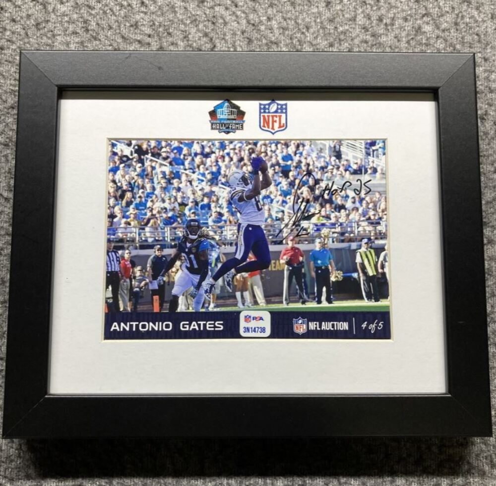 Sneaker – quarter viewrow pages_container mx-auto