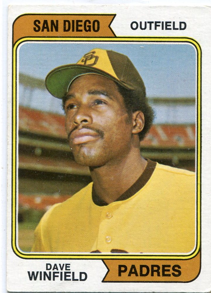 1974 Topps #456 Dave Winfield Rookie Card -- Hall of Famer