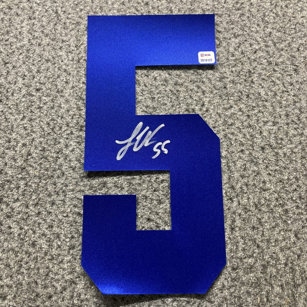 NFL - Cowboys Leighton Vander Esch Signed Jersey Number