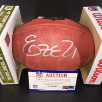 NFL - Cowboys Ezekiel Elliott Signed Authentic Football