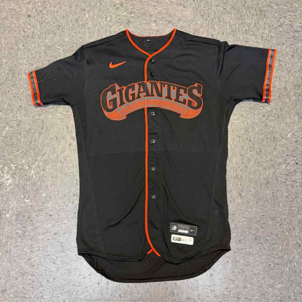The official auction site of Giants Auctions | San Francisco