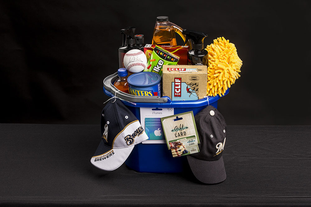 Milwaukee Brewers 2014 Wives Auction Overbay's Car Wash Caboodle created by Sarah Overbay MLB