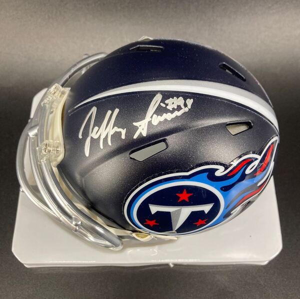 NFL - Titans Jeffery Simmons Signed Mini Helmet