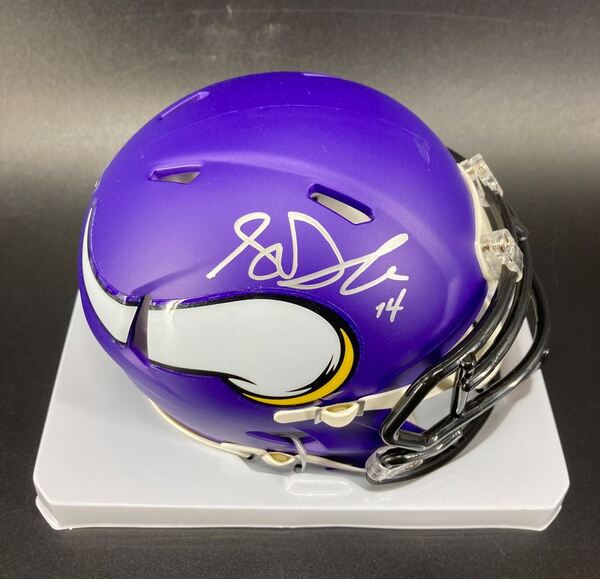 NFL - Vikings Sam Darnold Signed Mini Helmet