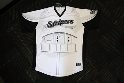 Dan DeMent #9, Star Wars Jersey, Sz. 46