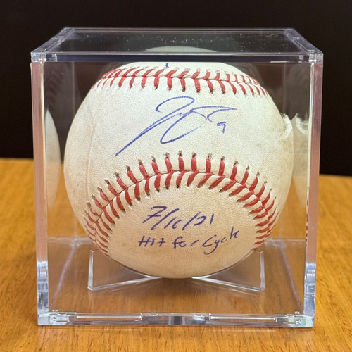 【SALE】MLBフアン・マリシャル サイン入り写真 SALE】MLBフアン・マリシャル サイン入り写真 Juan Marichal MLB