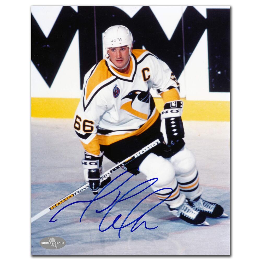 Mario Lemieux Pittsburgh Penguins ACTION Autographed 8x10