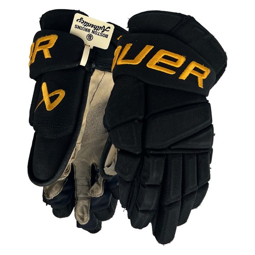 Photo of 25-26 Game-Used Bauer Hockey Gloves - Mason Lohrei  