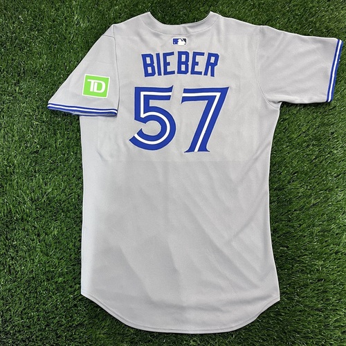 Blink-182 Concert Private Suite | Toronto Blue Jays Auctions