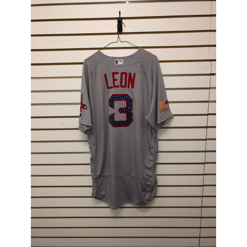 Sandy Leon Team-Issued 2018 Stars and Stripes Jersey | MLB Auctions