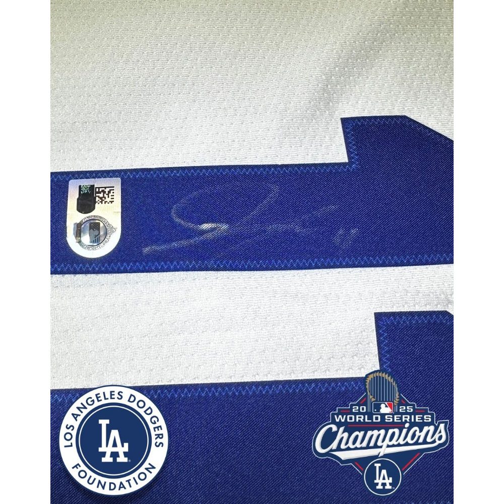 Roki Sasaki MLB Authenticated Autographed 2026 Dodgerfest Worn
