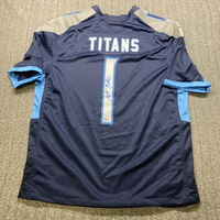 NFL - Titans NFL Draft 2022 Replica Jersey signed by Treylon Burks