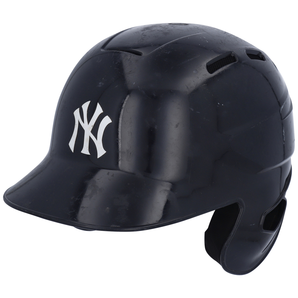 new-york-yankees-team-issued-navy-batting-helmet-from-the-2021-mlb