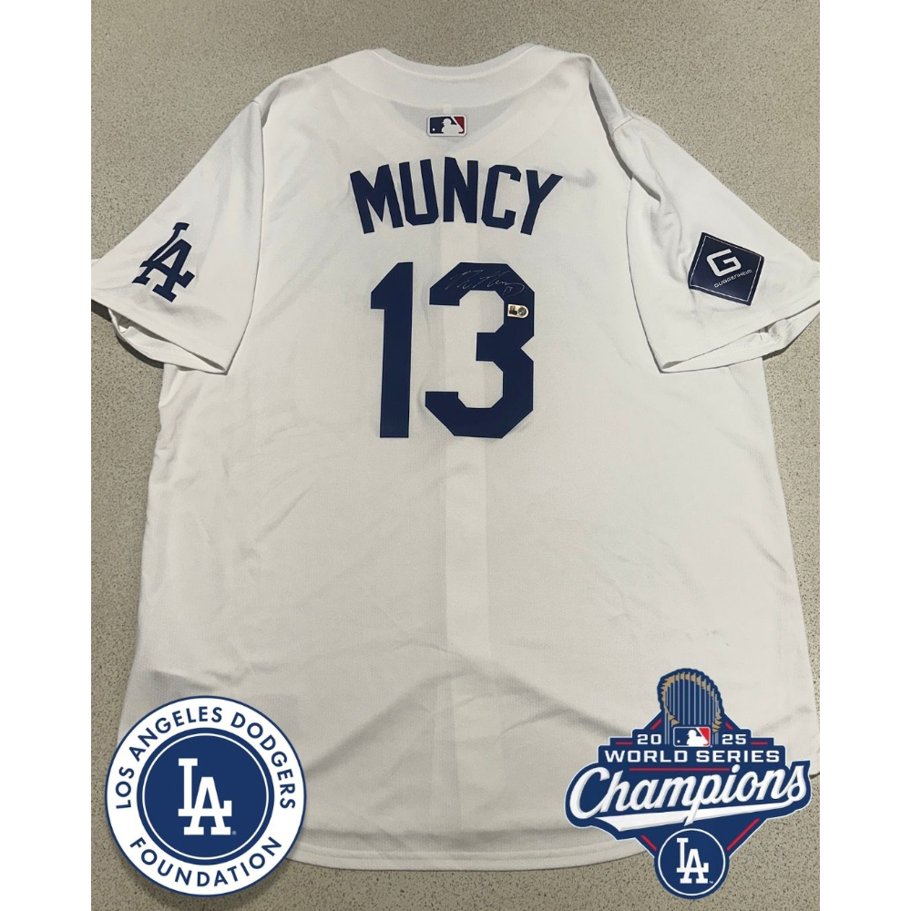 Max Muncy MLB Authenticated Autographed 2026 Dodgerfest Worn
