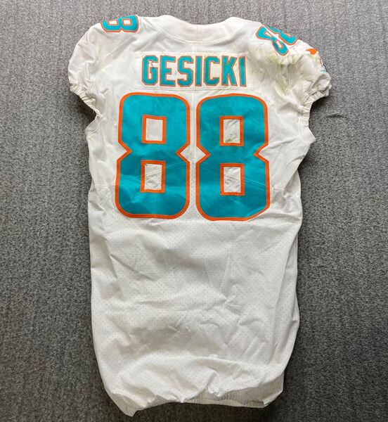 STS - Dolphins Mike Gesicki Game Worn Jersey (9/18/22) Size 42
