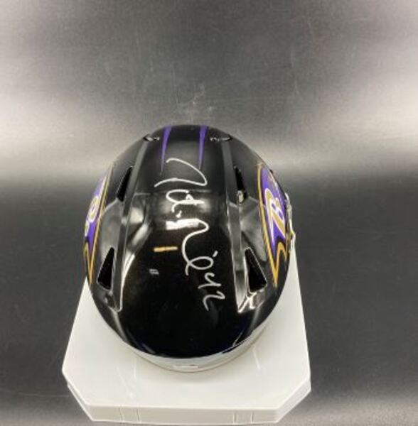 NFL - Ravens Patrick Ricard Signed Mid Size Helmet
