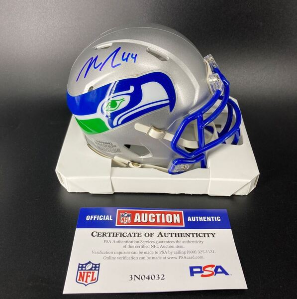 NFL - Seahawks Nick Bellore Signed Alternate Mini Helmet