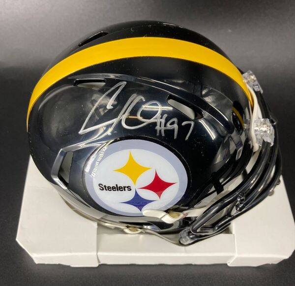 NFL - Steelers Cameron Heyward Signed Mini Helmet