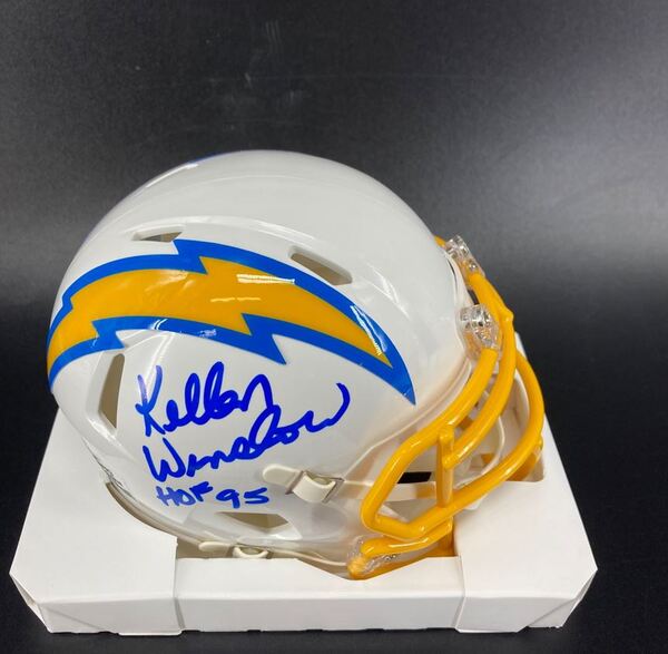 HOF - Chargers Kellen Winslow Signed Mini Helmet