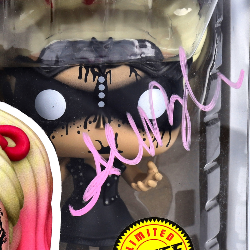 Alexa Bliss WWE Autographed 107 Limited Edition Chase Funko Pop! Figurine WWE Auction