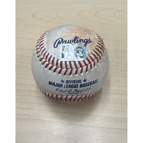 MLB - アストロズ  アルバレス 2022年実使用 vsロイヤルズ ファール 楽天市場】ヨルダン・アルバレス Mcfarlane MLB 2024