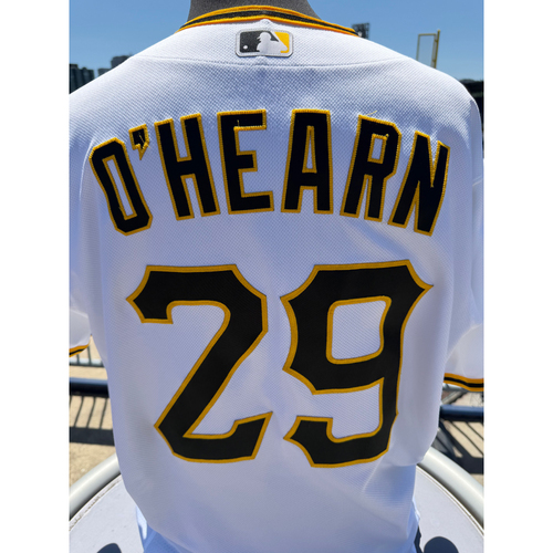 Game-Used or Autographed USA | MLB Auctions