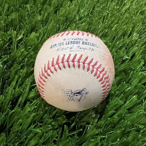 Game-Used or Autographed All auctions | Toronto Blue Jays Auctions