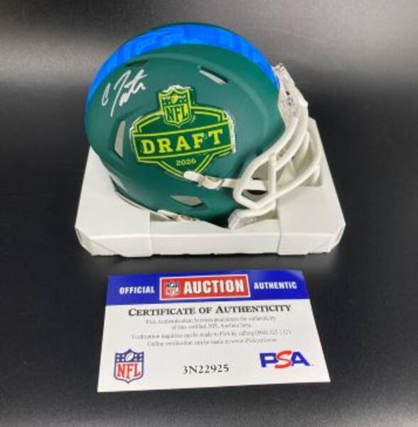 NFL - Titans Carnell Tate Signed NFL Draft Mini Helmet