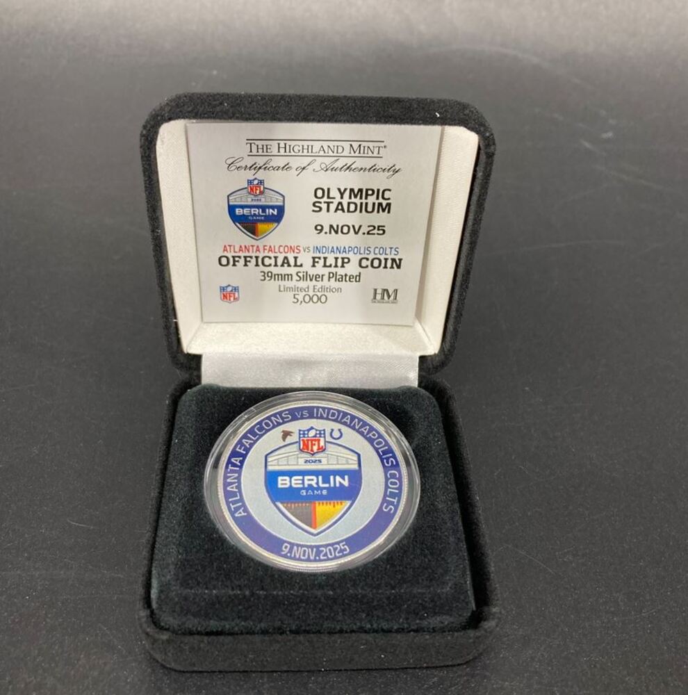 Sneaker – quarter viewrow pages_container mx-auto