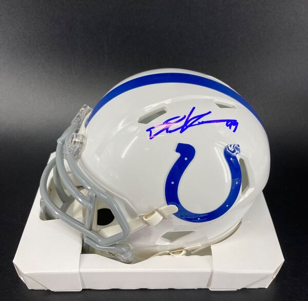 NFL - Colts DeForest Buckner Signed Mini Helmet