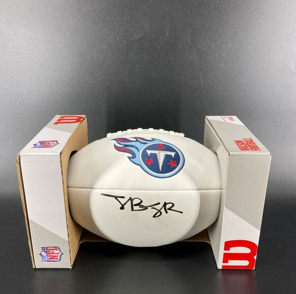 Titans - Jarvis Brownlee Signed Panel Ball With Titans Logo - Unauthenti...