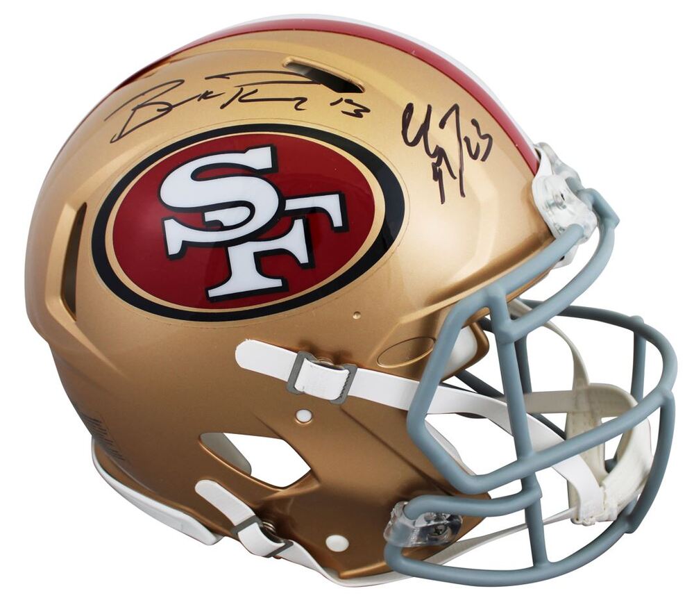 Sneaker – quarter viewrow pages_container mx-auto