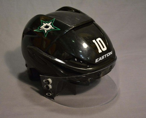 Image of Horcoff, Shawn<br>Dallas Stars<br>Black, Easton Helmet w/ Oakley Shield<br>#10