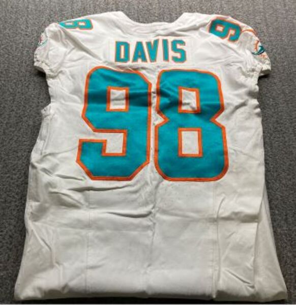 STS - Dolphins Raekwon Davis Game Used Jersey (11/24/23) Size 46 Washed ...