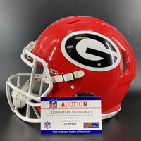 NFL - Georgia helmet signed by Travon Walker, George Pickens, Nakobe Dea...