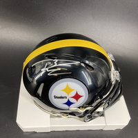 NFL - Steelers Russell Wilson Signed Mini Helmet