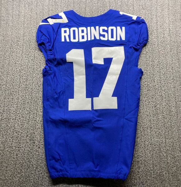 Crucial Catch - Giants Wan'Dale Robinson Game Worn Jersey (9/28/2025) Si...