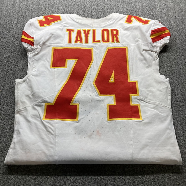 Sao Paulo Game - Chiefs Jawaan Taylor Game Worn Jersey (9/05/2025) Size ...