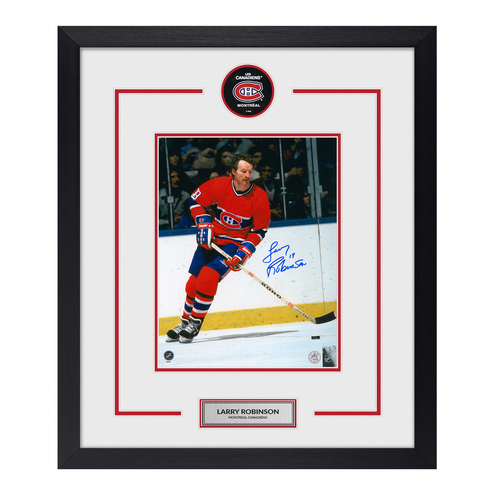 Larry Robinson Autographed Montreal Canadiens Puck Logo 23x27 Frame