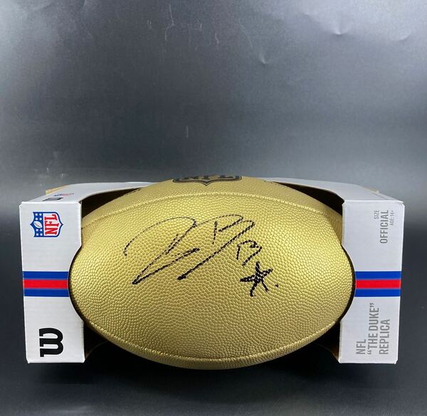 NFL - Broncos Pat Bryant Signed Gold Composite Football