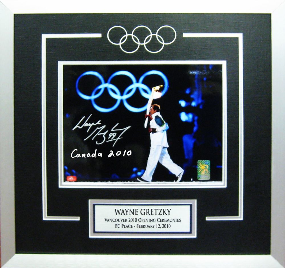 Wayne Gretzky Signed 11x14 Framed 2010 Olympics Rings Inscribed