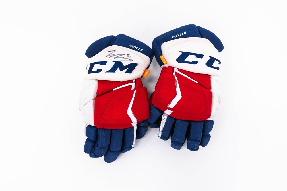 Signed and Game-Used CCM Gloves by #50 Will Cuylle
